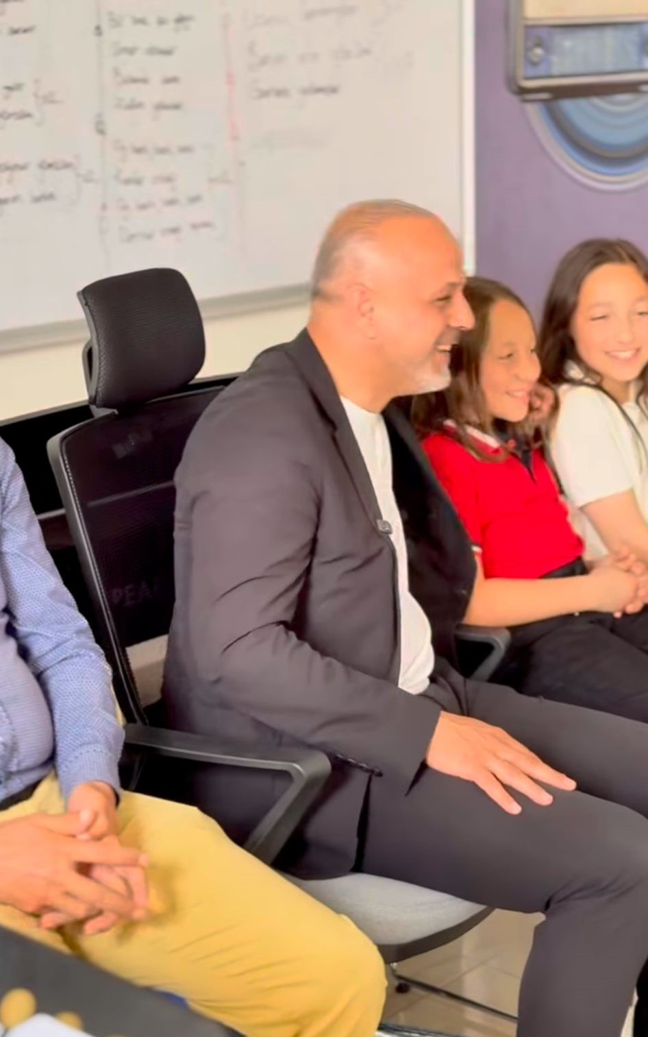 Afşin Belediyesi'nden Bağlama Kursu Öğrencilerine Anlamlı Hediye6
