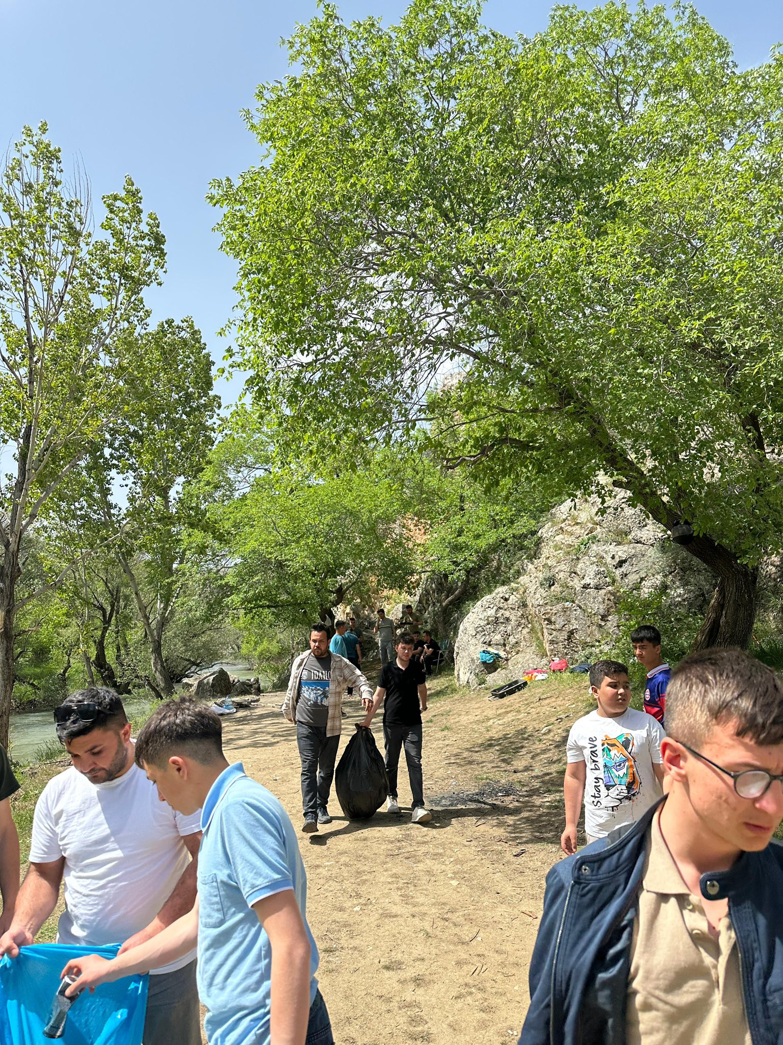Afşin De Ülkü Ocakları Piknikte Bir Araya Geldi1