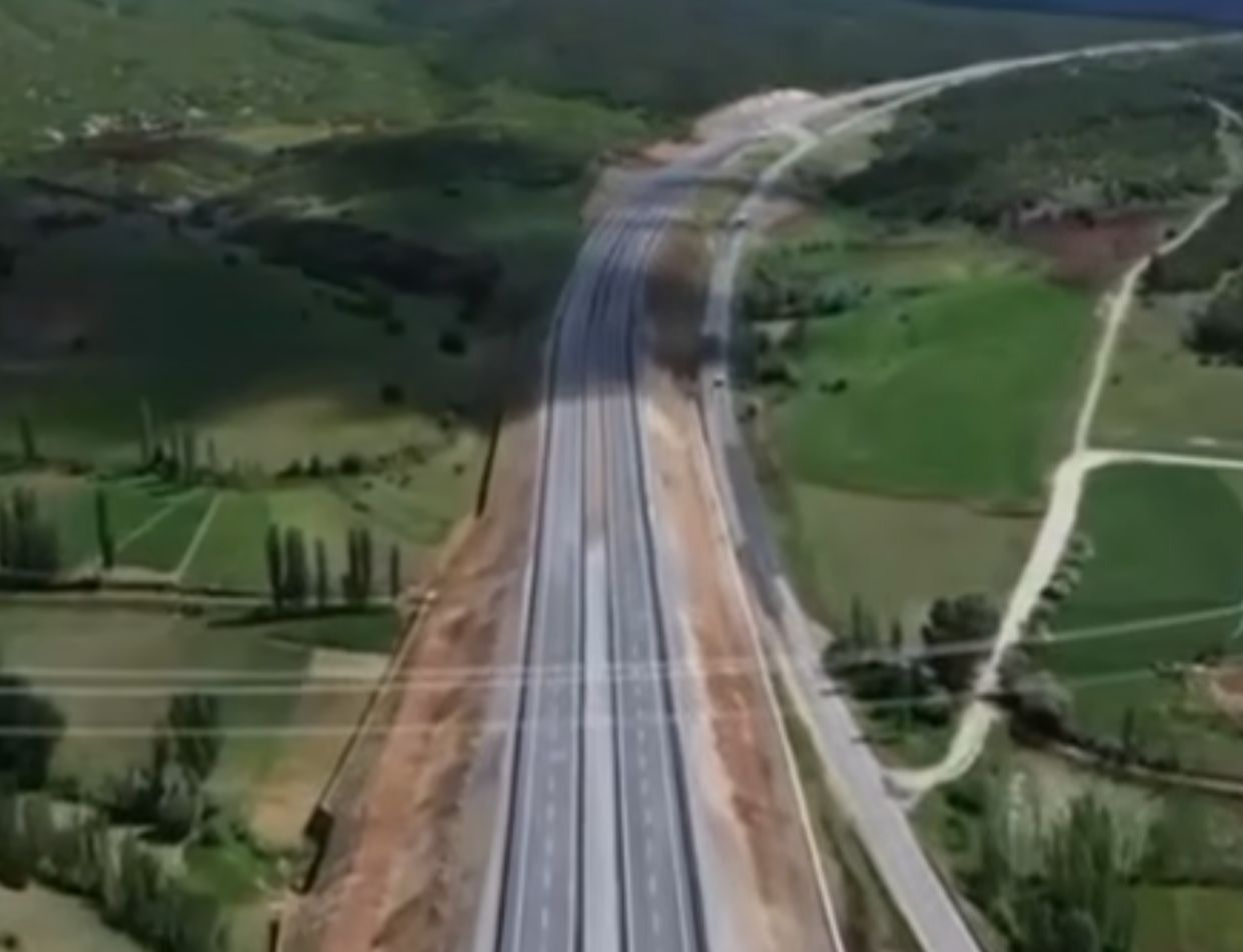 Afşin Elbistan Yolu’ndaki Kızılcık Mevkii Duble Yol Trafiğe Açıldı
