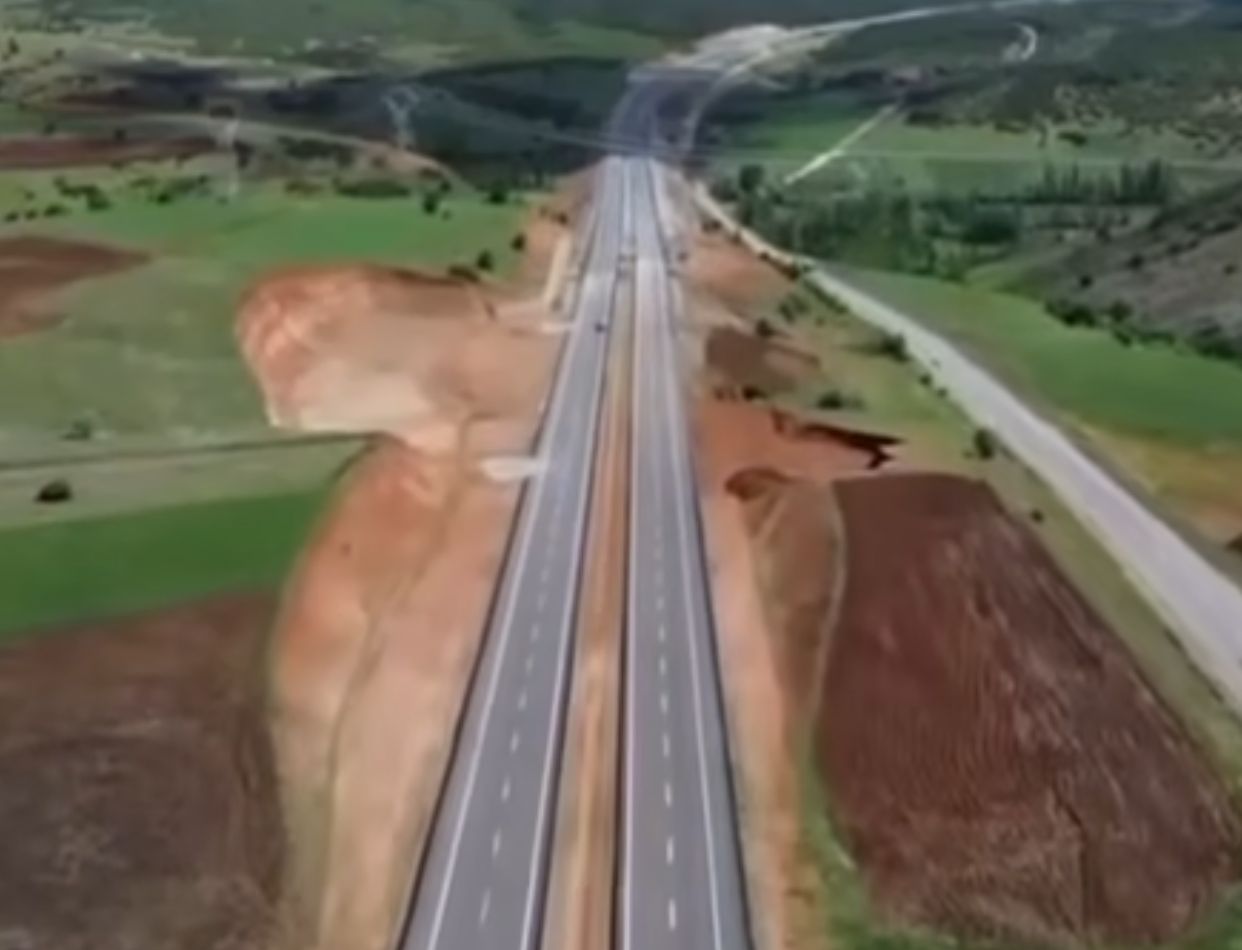 Afşin Elbistan Yolu’ndaki Kızılcık Mevkii Duble Yol Trafiğe Açıldı2