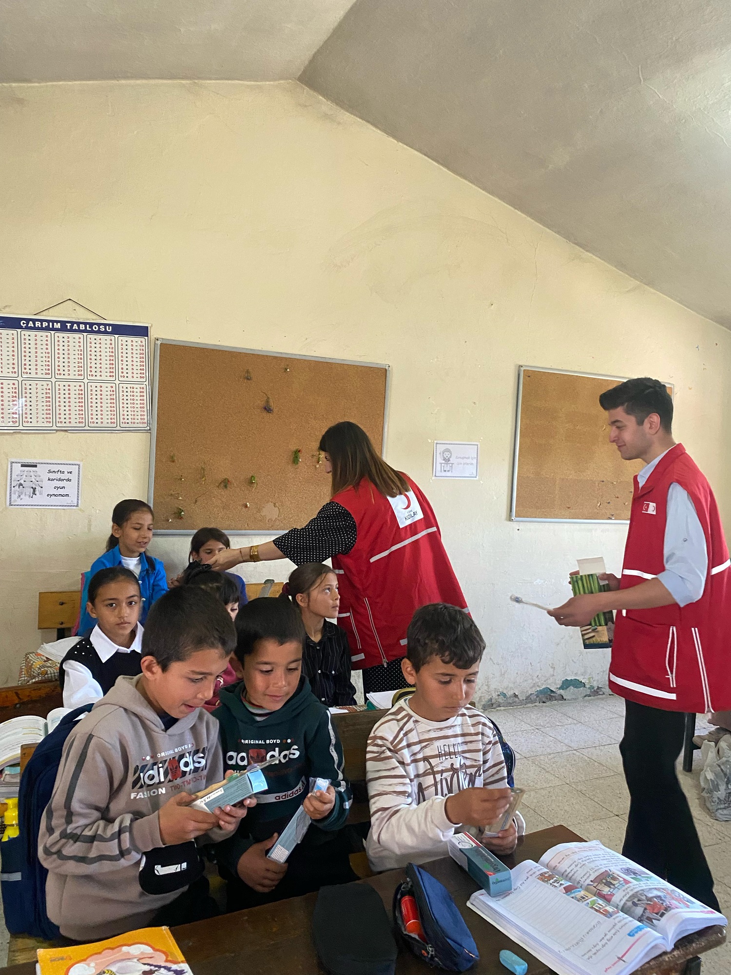 Afşin Genç Kızılay’dan Öğrencilere Ağız Ve Diş Sağlığı Eğitimi (6)