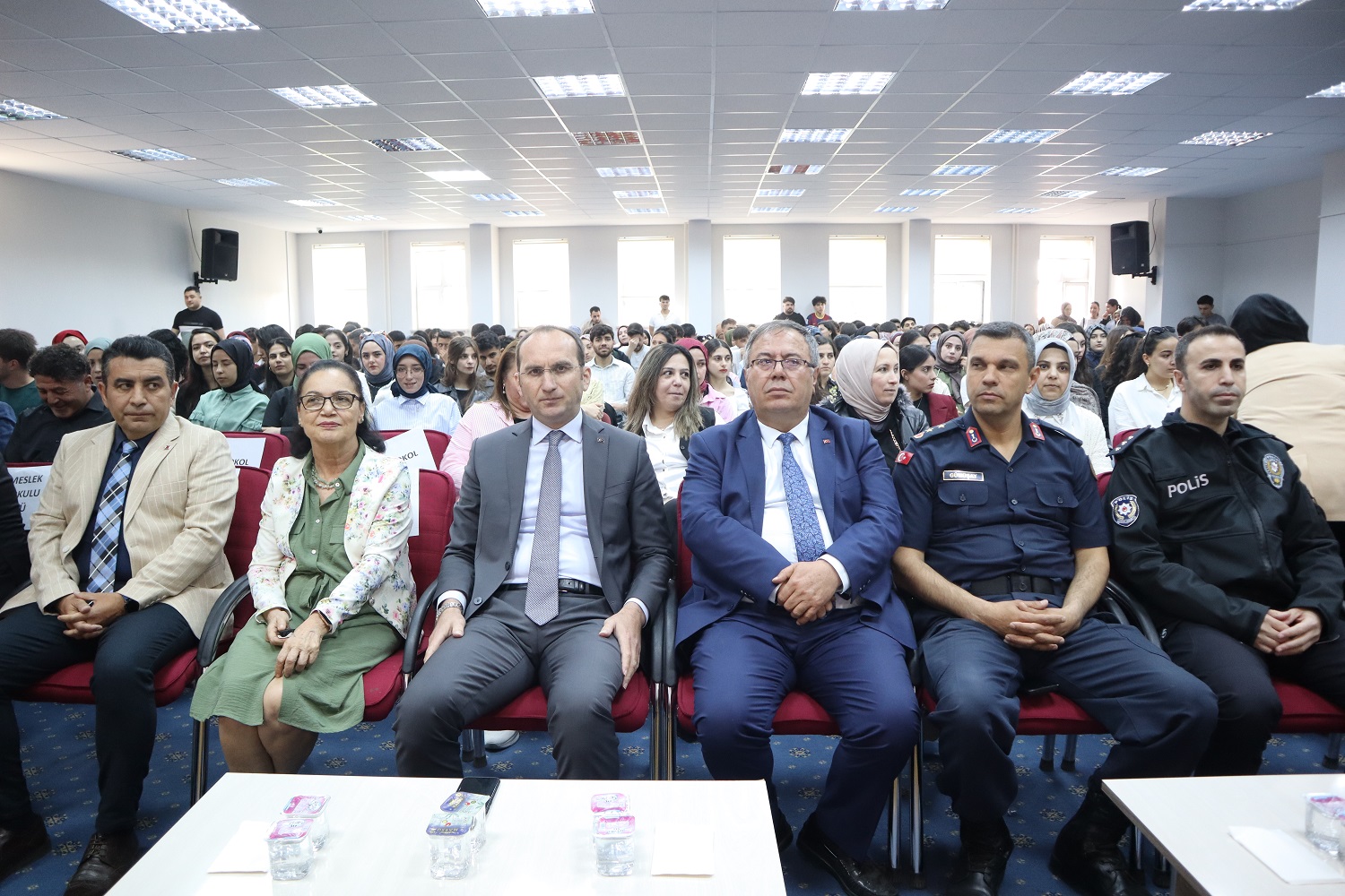 Afşin Sağlık Yüksekokulu’ndan Hemşirelik Haftasına Özel Seminer Düzenlendi (10)