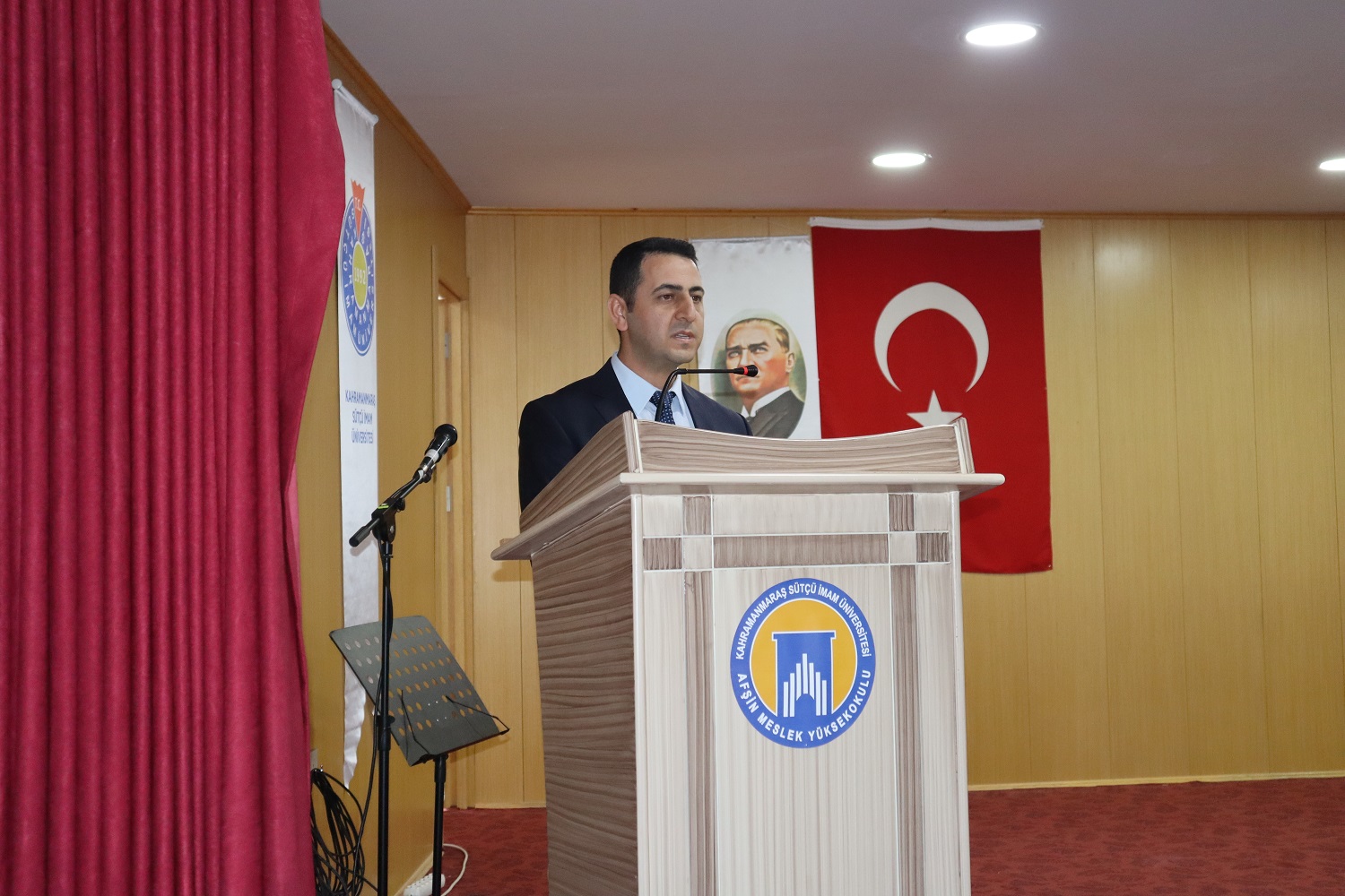 Afşin Sağlık Yüksekokulu’ndan Hemşirelik Haftasına Özel Seminer Düzenlendi (2)