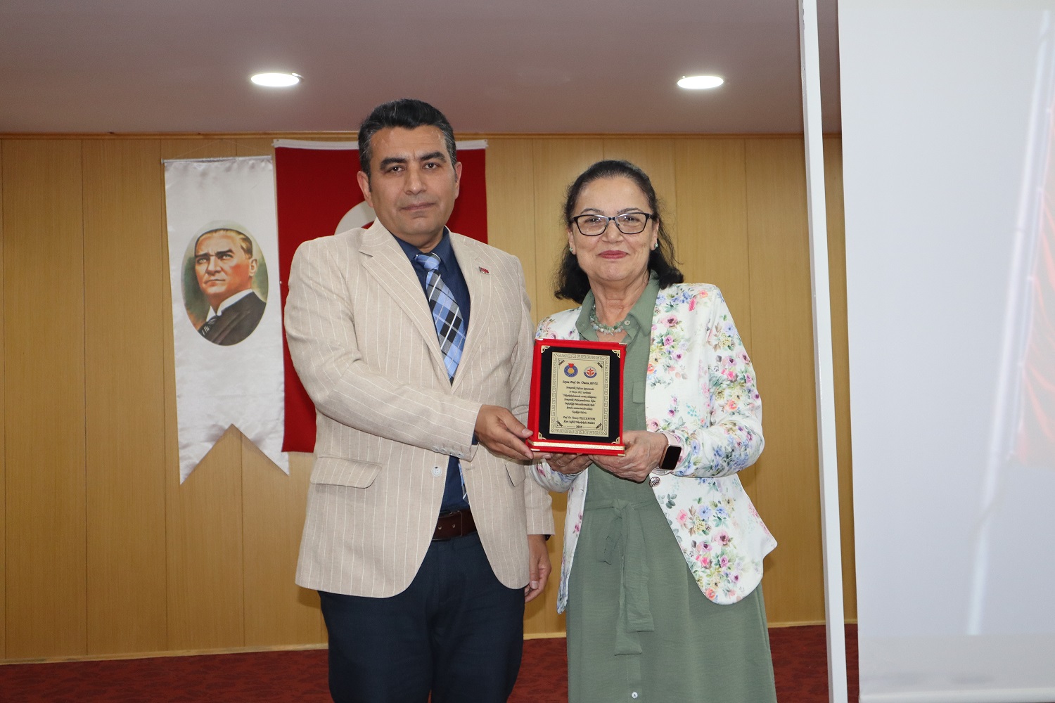 Afşin Sağlık Yüksekokulu’ndan Hemşirelik Haftasına Özel Seminer Düzenlendi (8)