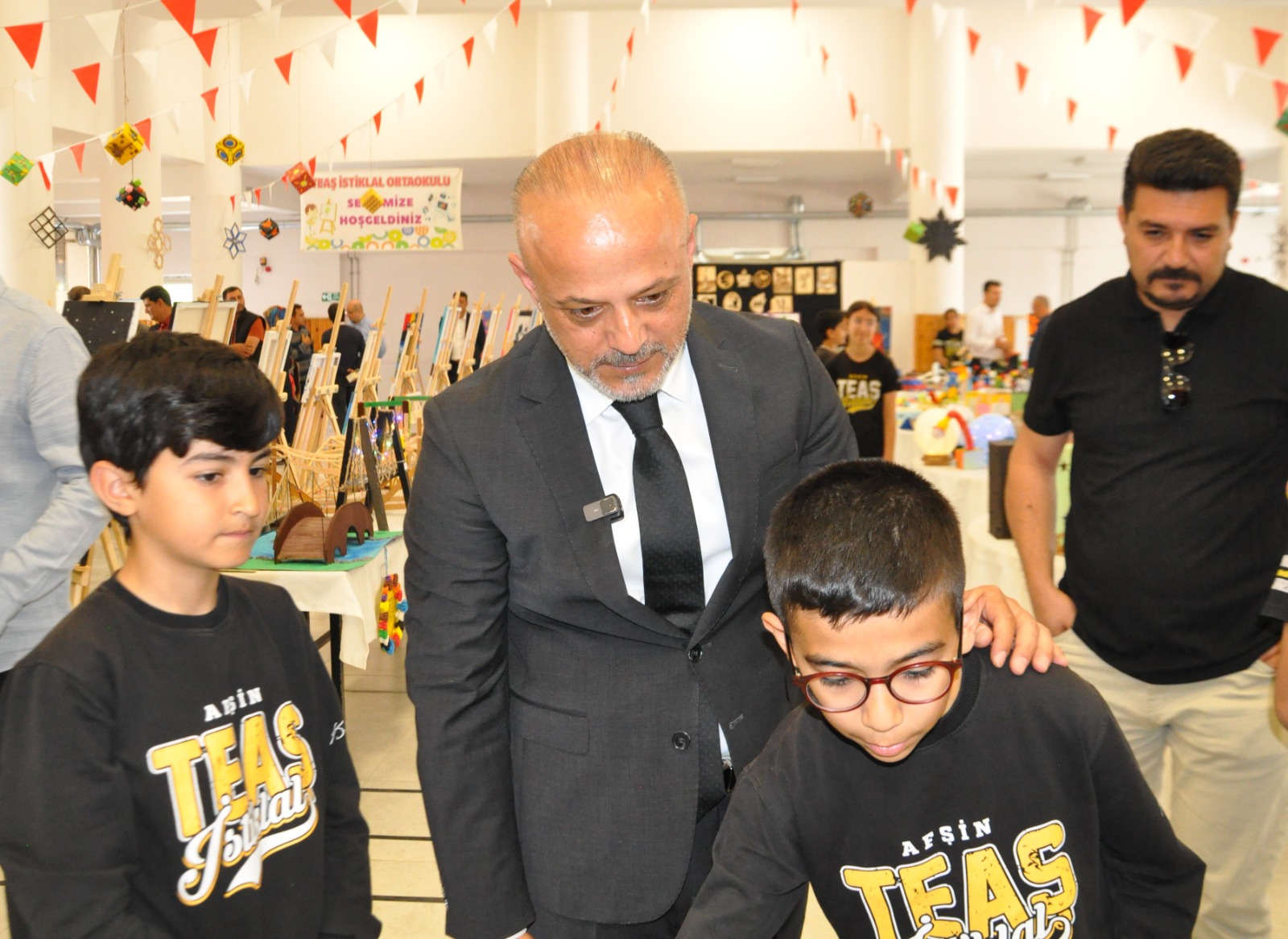 Afşin Teaş İstiklal Ortaokulu Yıl Sonu Sergisi Düzenlendi4