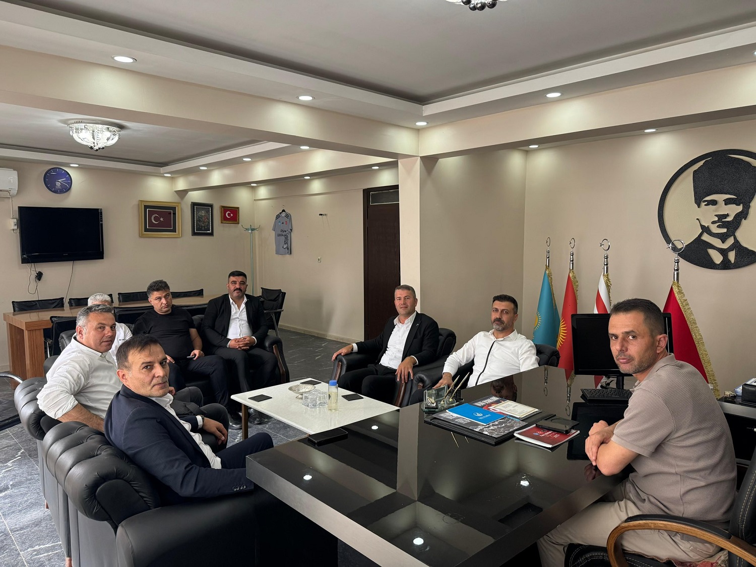 Afşin Tes İş Şubeden Ülkü Ocaklarına Ziyaret (1)