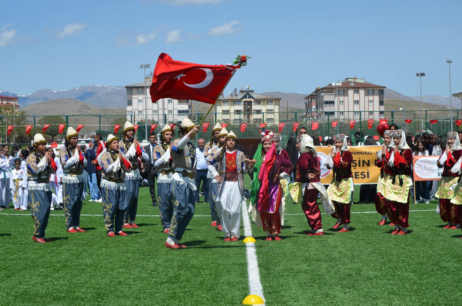 Afşin’de 19 Mayıs Atatürk'ü Anma, Gençlik Ve Spor Bayramı Kutlandı (2)-1
