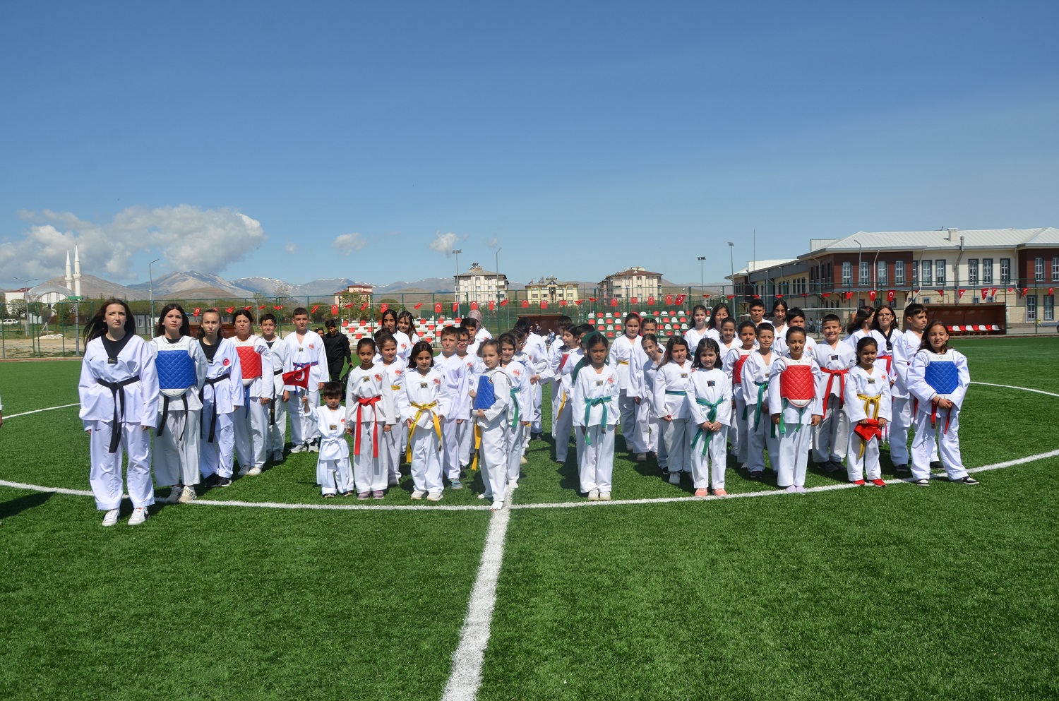 Afşin’de 19 Mayıs Atatürk'ü Anma, Gençlik Ve Spor Bayramı Kutlandı (20)-1