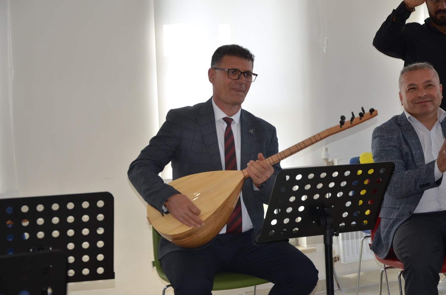 Afşin’de Bağlama Dağıtım Töreni Gerçekleştirildi (2)