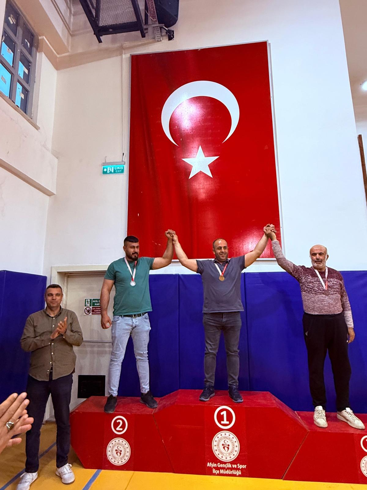 Afşin’de Bilek Güreşi Turnuvası Başladı 14
