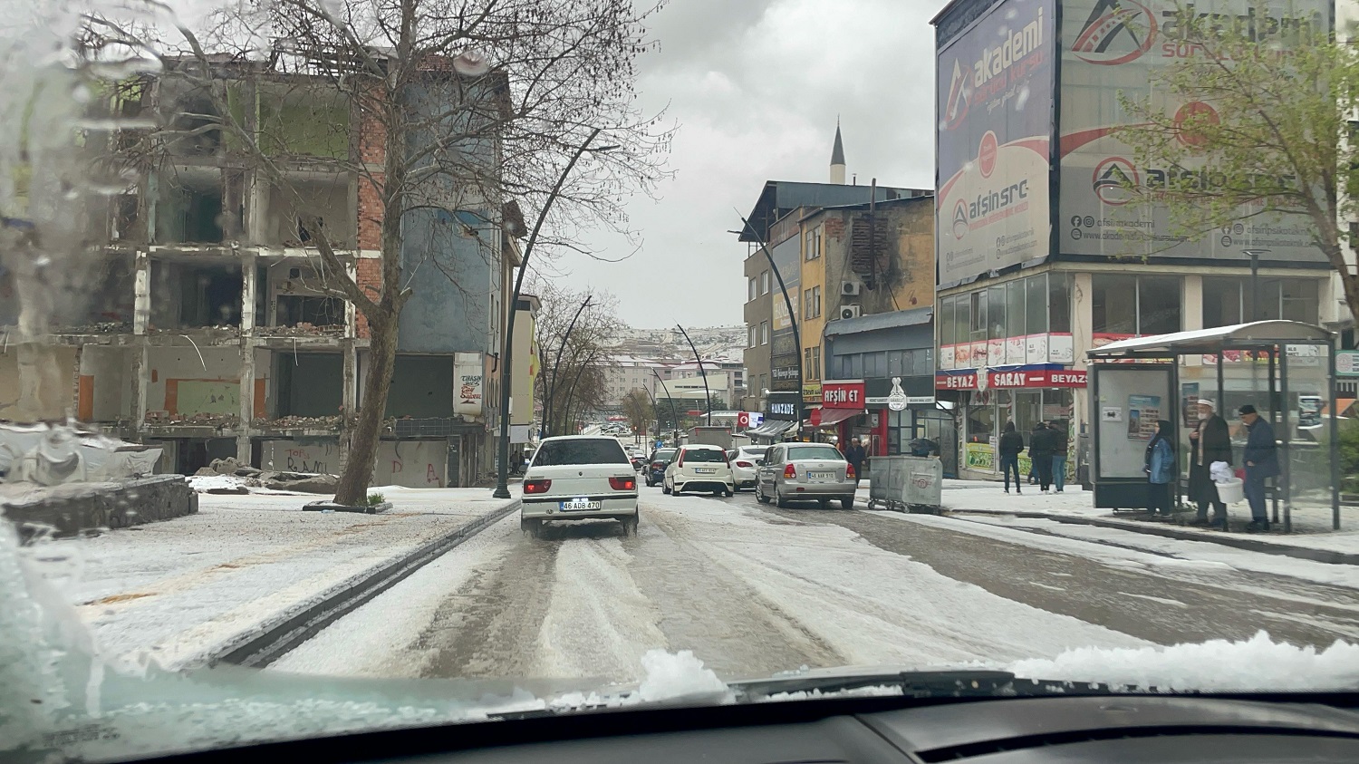 Afşin’de Sağanak Yağış Ve Dolu Etkili Oldu (7)