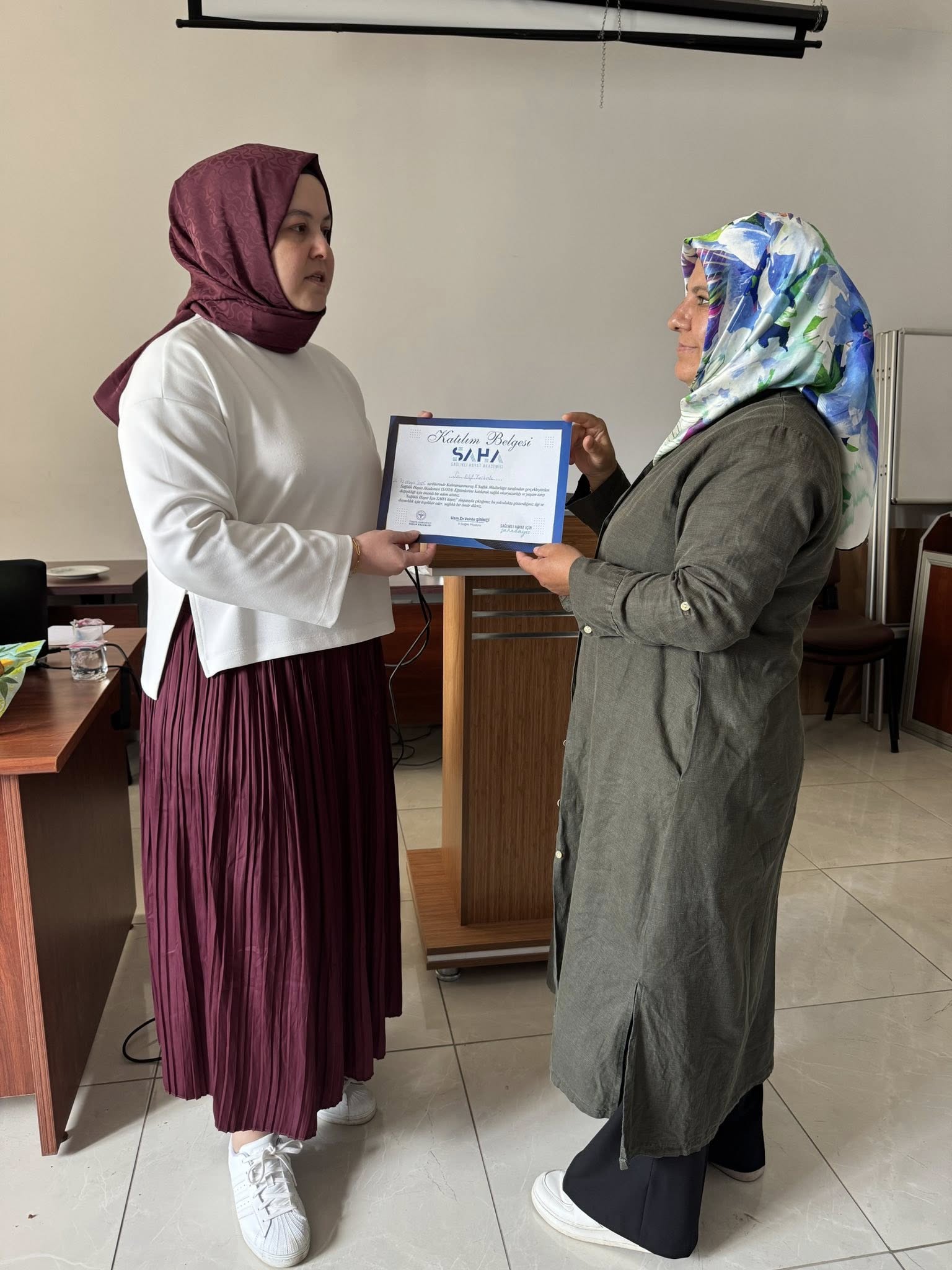 Afşin’de Sağlıklı Hayat Akademisi Mezunlarına Tebrik3