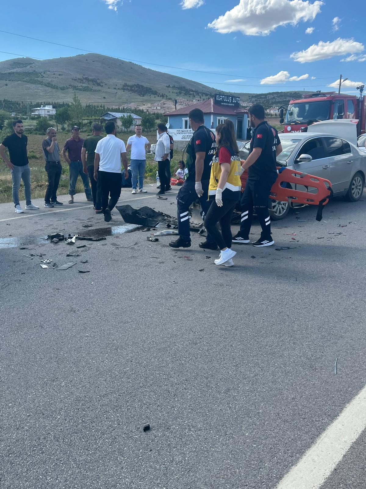 Afşin’de Trafik Kazası 6 Yaralı5