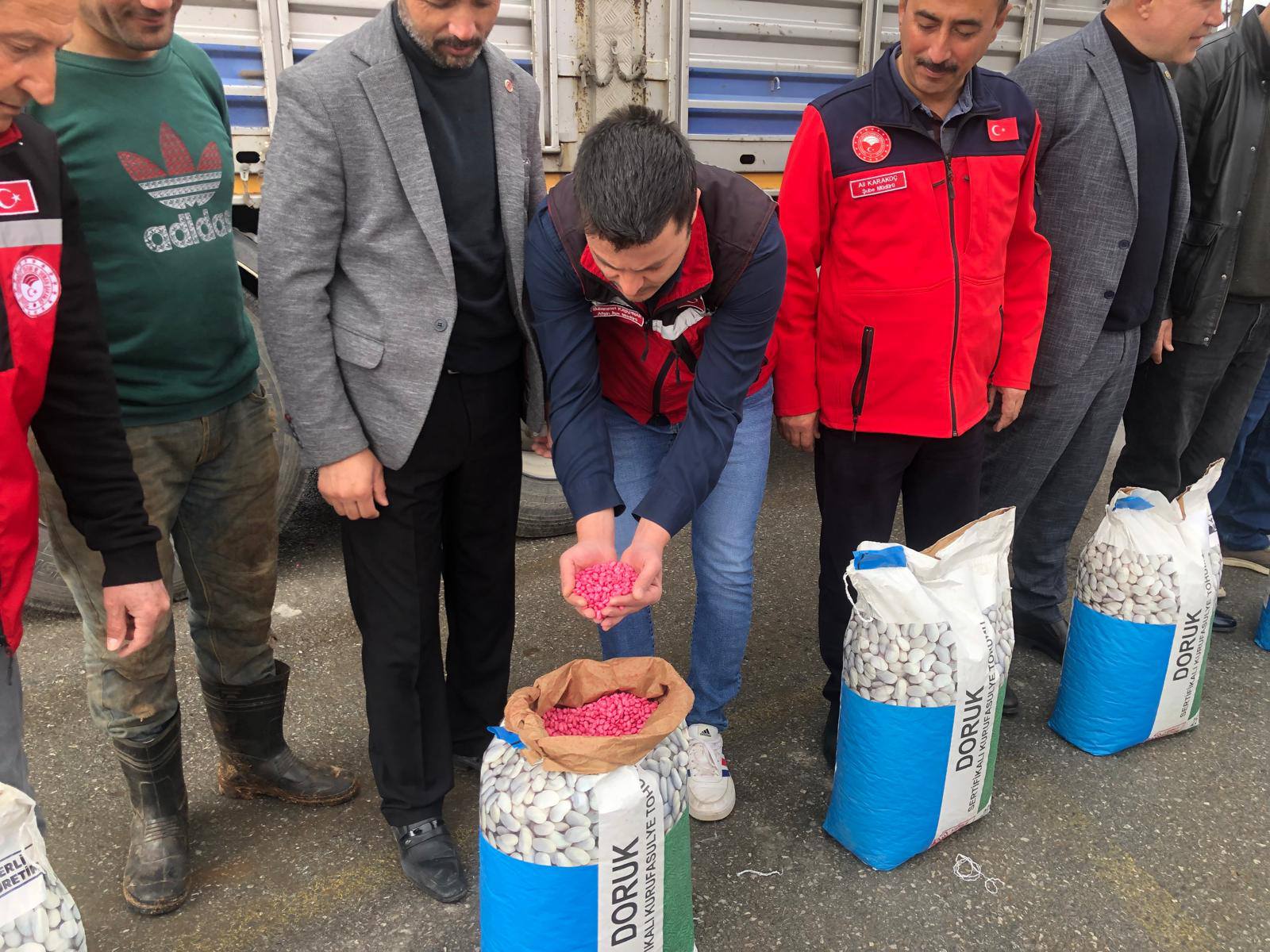 Afşin’de Üreticiye Tohum Desteği Sağlandı1