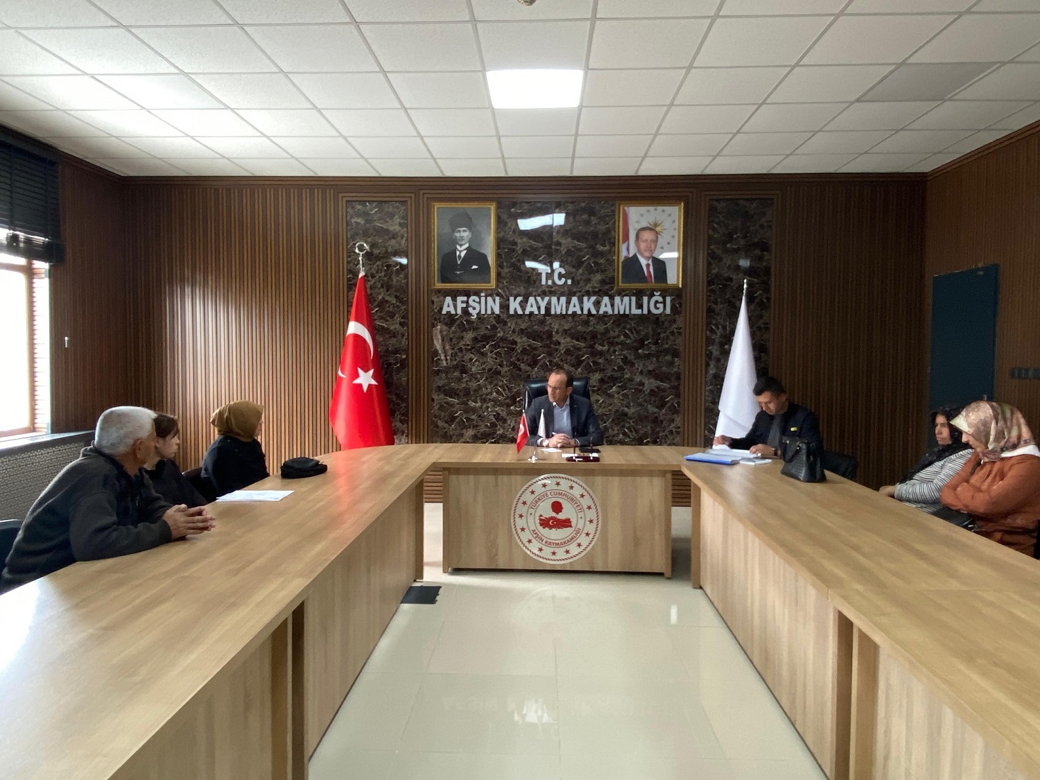 Afşin’de Vatandaşlar Talep Ve Şikayetlerini Doğrudan İletiyor (1)
