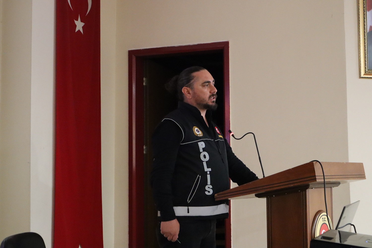 Afşin’de Velilere Narkotik Konulu Eğitim Verildi (1)
