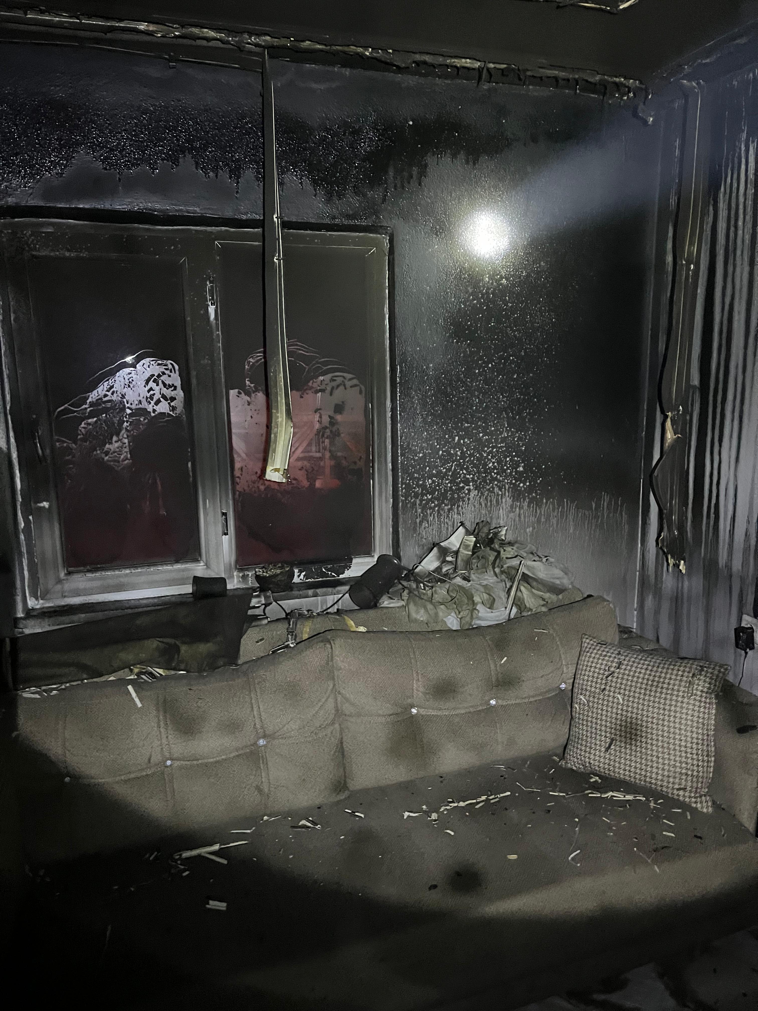 Afşin’de Yangından Etkilenen Anne Ve Çocuk Hastaneye Kaldırıldı 2