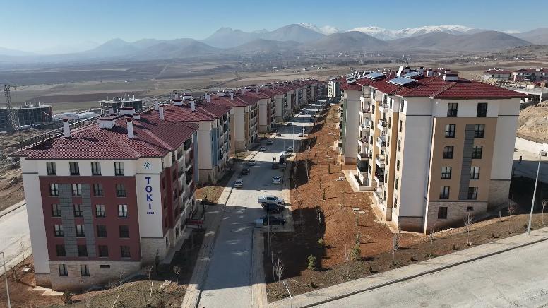 Afşin’e 4 Bin 481 Kalıcı Konut Teslim Edildi