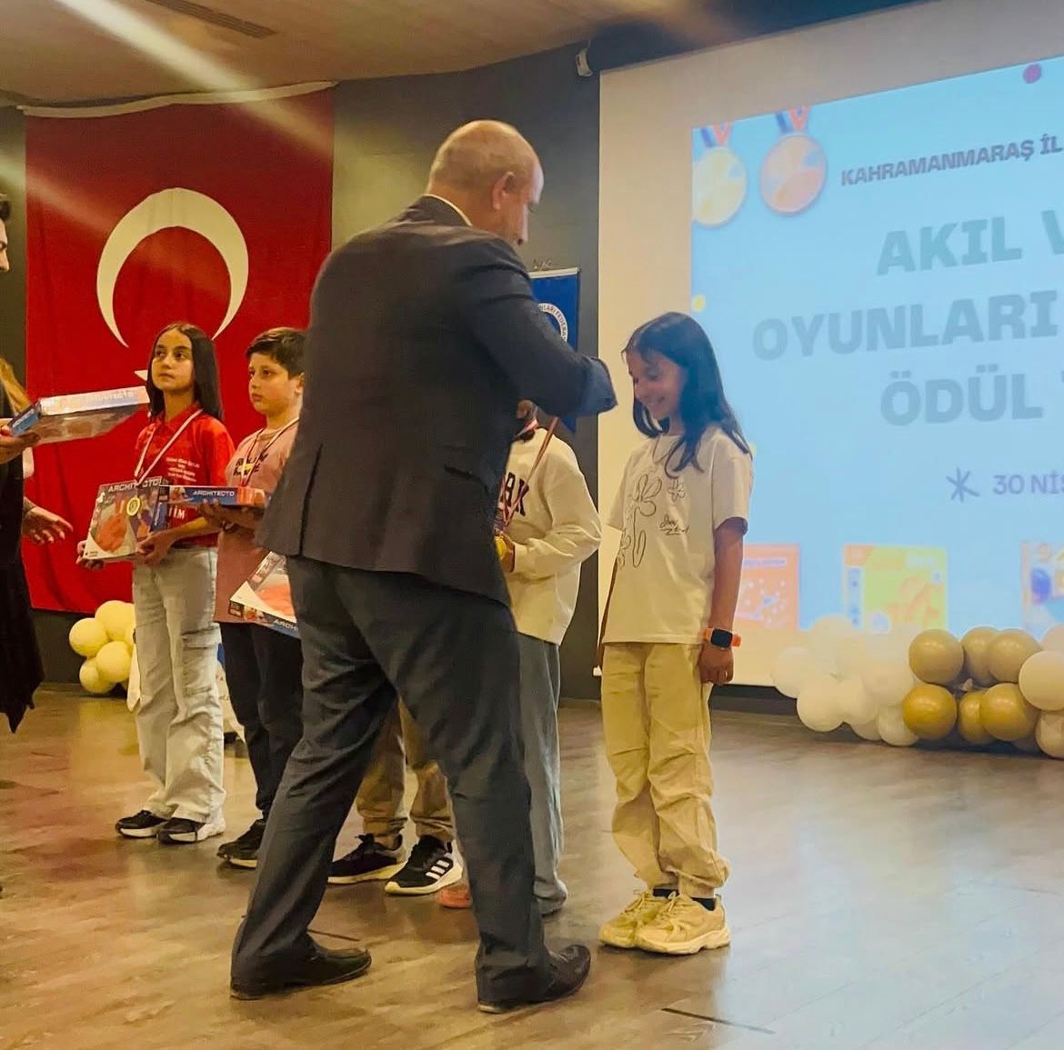 Afşinli Öğrenci, Akıl Ve Zekâ Oyunları Turnuvası'nda İl Birincisi Oldu (4)