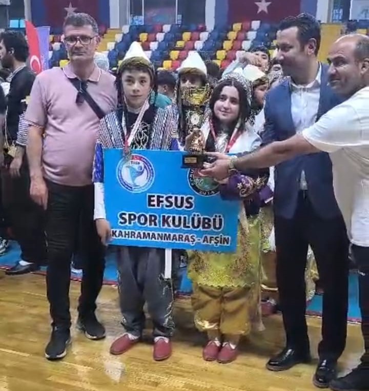 Afşinli Öğrencilerden Halk Oyunlarında Bölge Birinciliği Gururu (5)-1