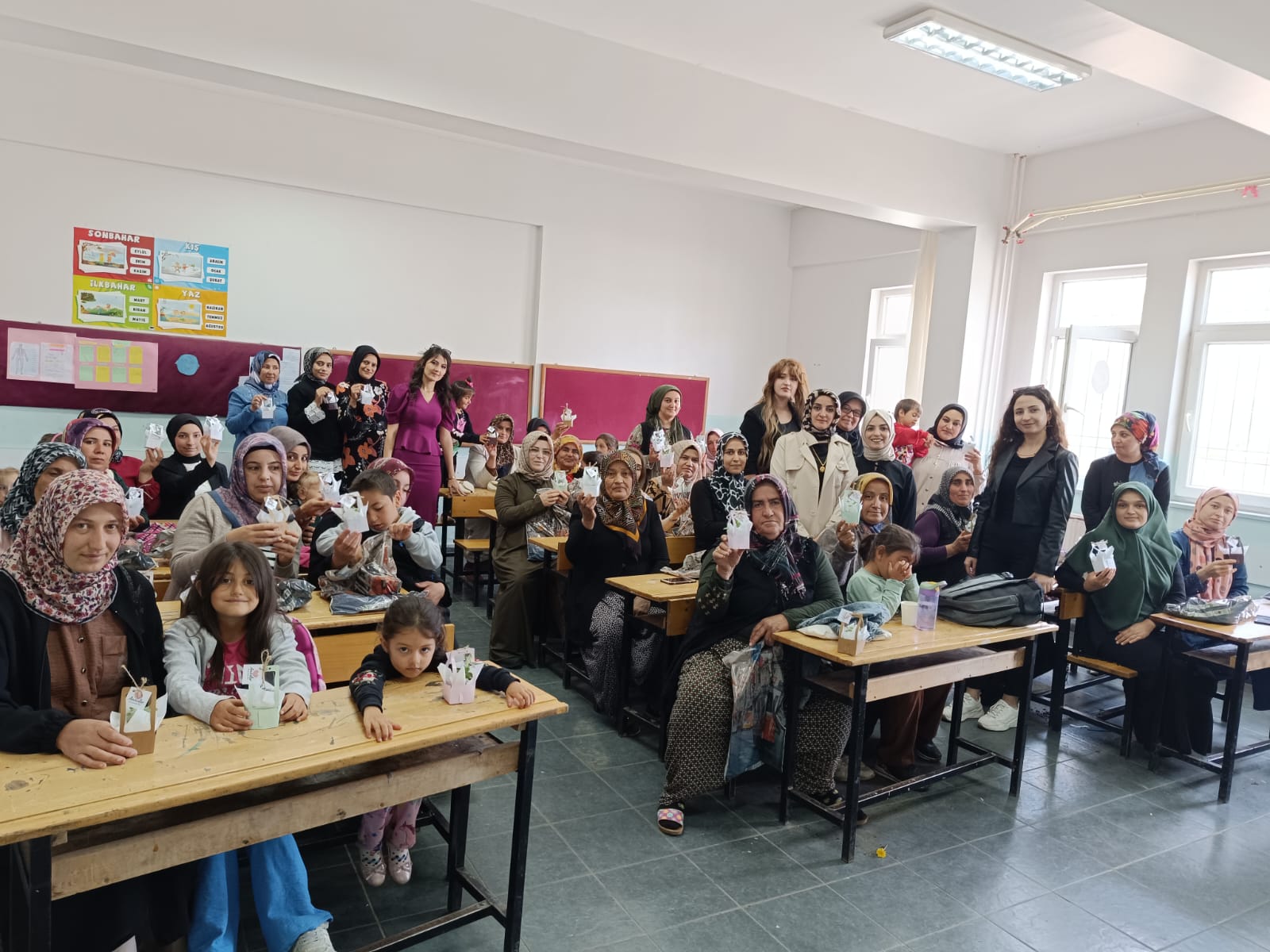 Altaş Şehit Yaşar Özdemir İlkokulu’nda Velilere Yönelik Anlamlı Seminer6