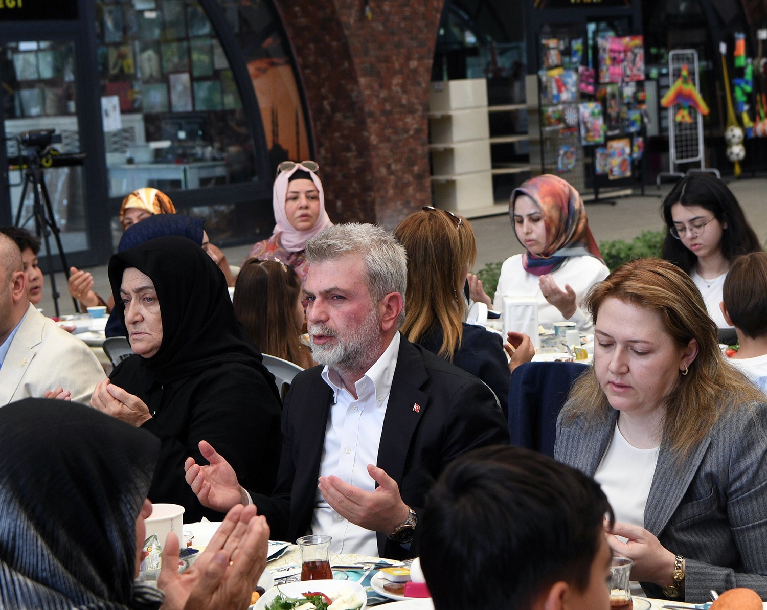 Başkan Görgel “Tüm Annelerimizin Anneler Günü Kutlu Olsun” (4)