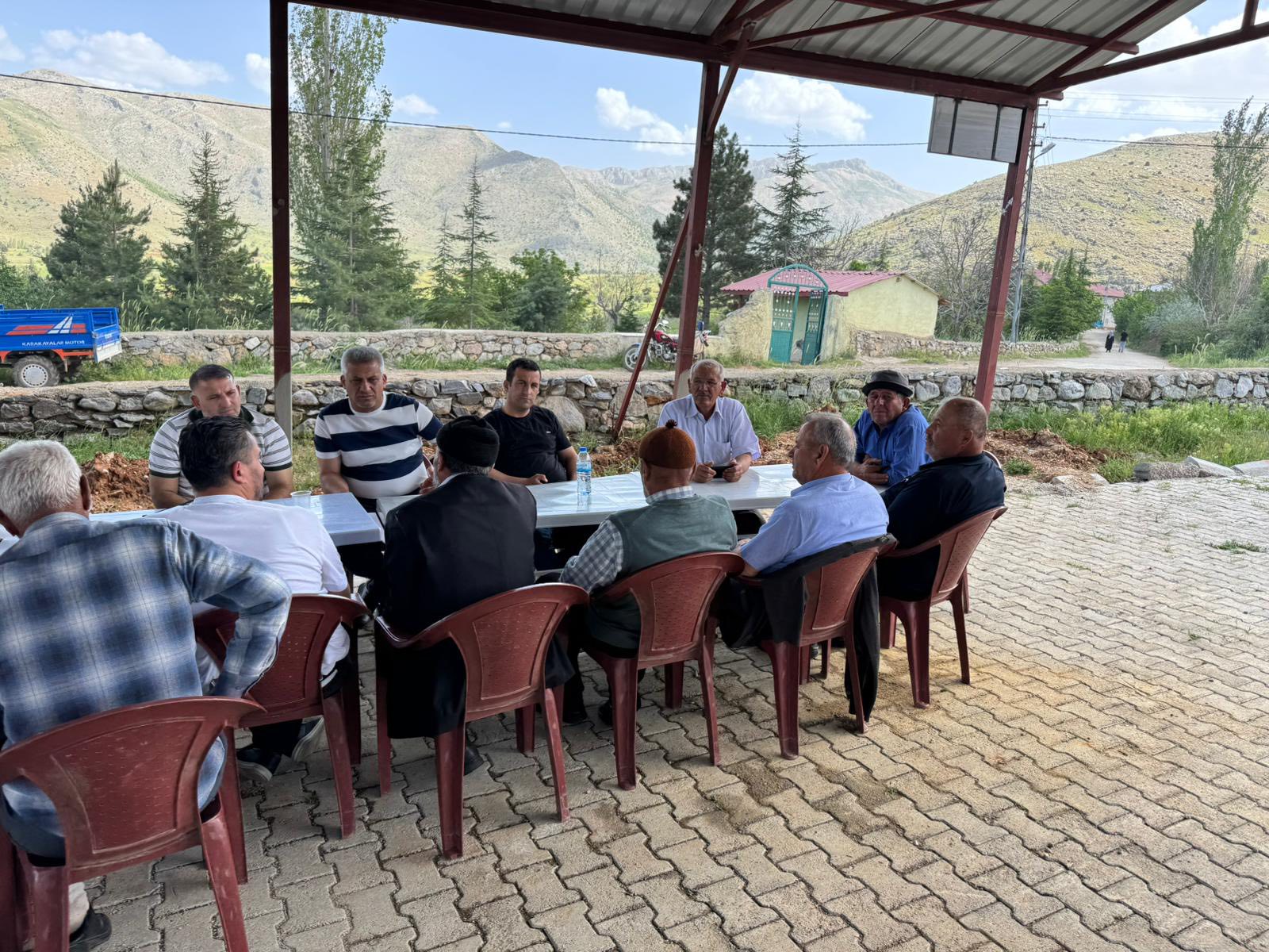 Başkan Karabulut’tan Türksevin Mahallesi’ne Ziyaret2