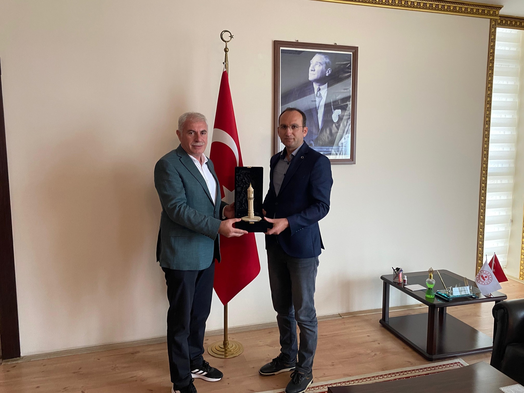 Bayburt Belediye Başkanı Memiş’ten Kaymakam Sarıdoğan’a Ziyaret1