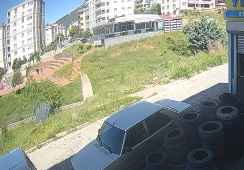 Bıçaklı Kavga 1 Ağır Yaralı 2