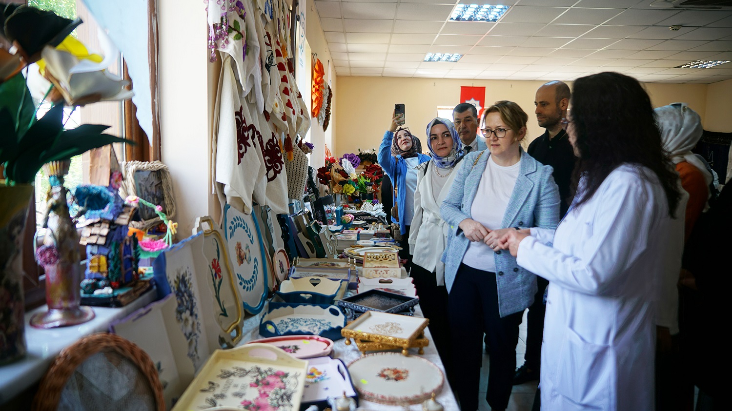 Büyükşehir, Kadınların El Emeği Ürünlerini Sergiyle Taçlandırdı (1)