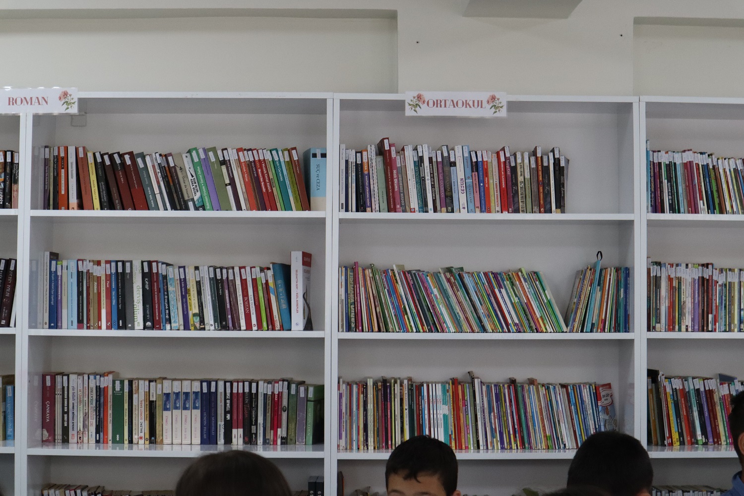 Çobanbeyli Cumhuriyet Ortaokuluna Yaren Çocuk Kütüphanesi Açıldı (21)