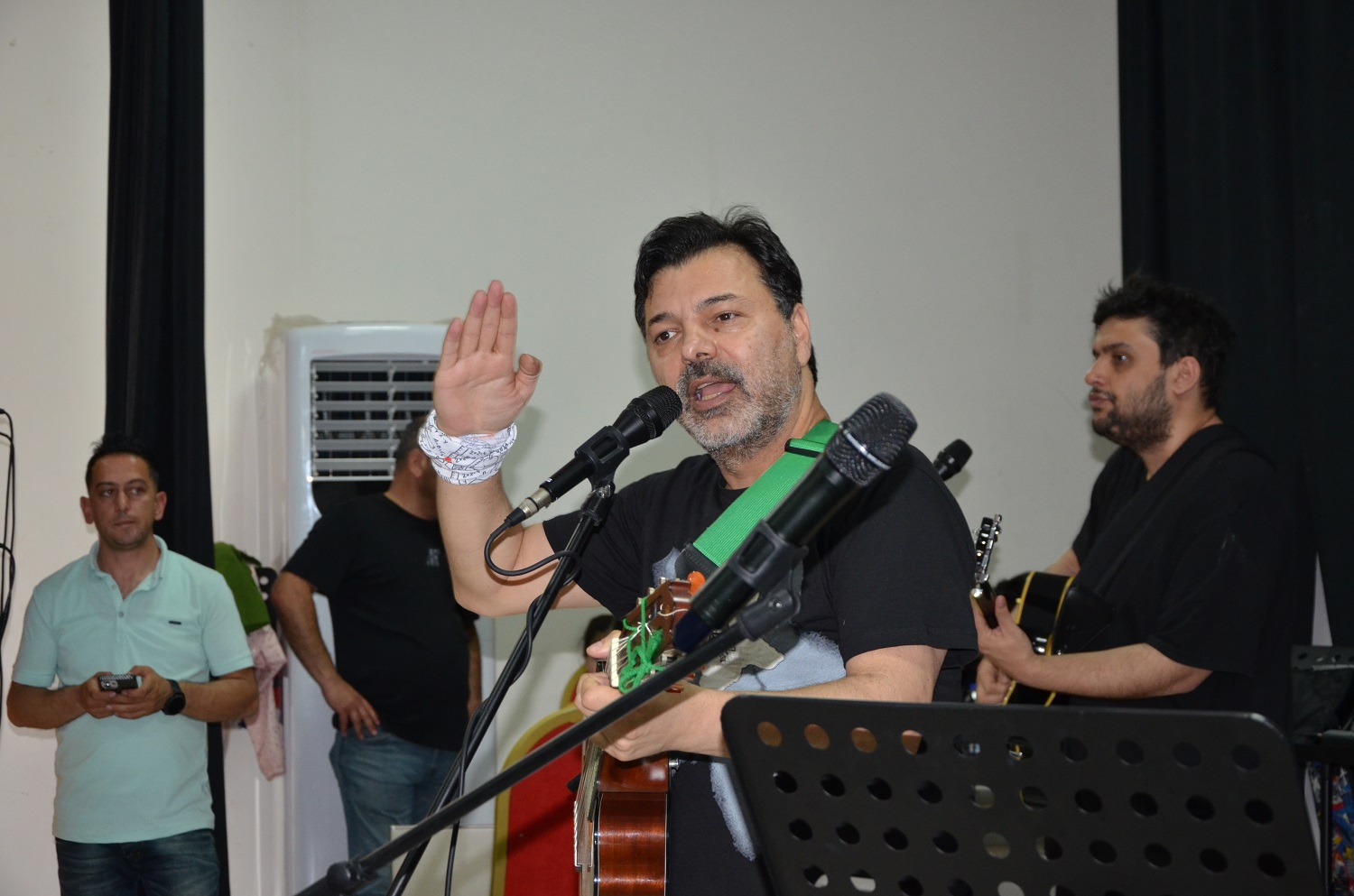 Çocuk Sanatçısı Onur Erol, Afşin’de Miniklerle Buluştu (8)
