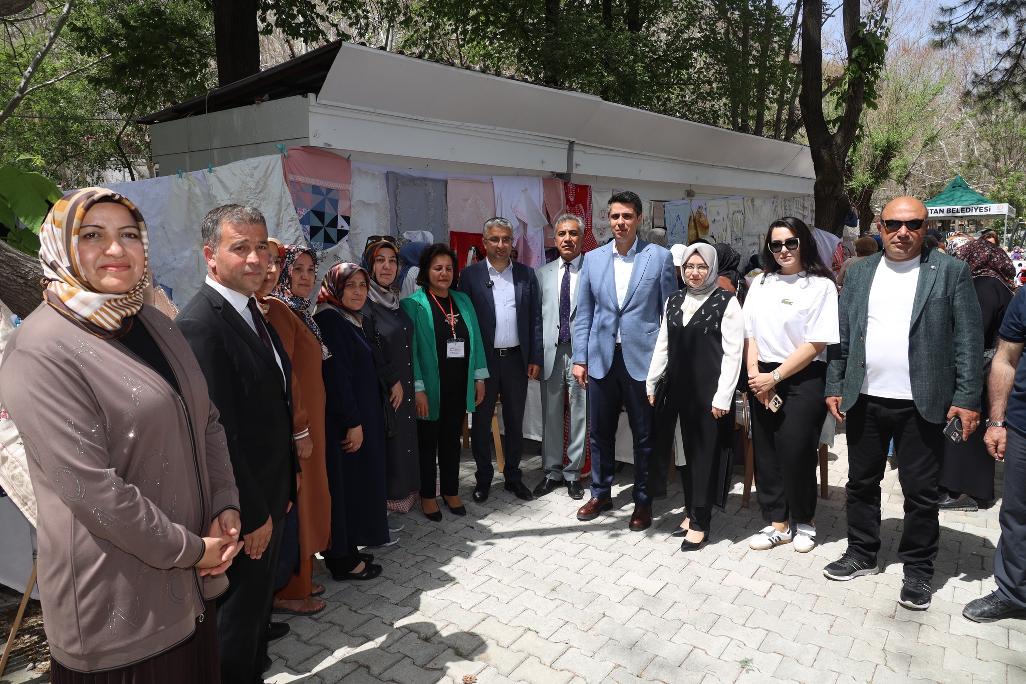 Elbistan Halk Eğitim Merkezi Müdürlüğü Yıl Sonu Sergisi5