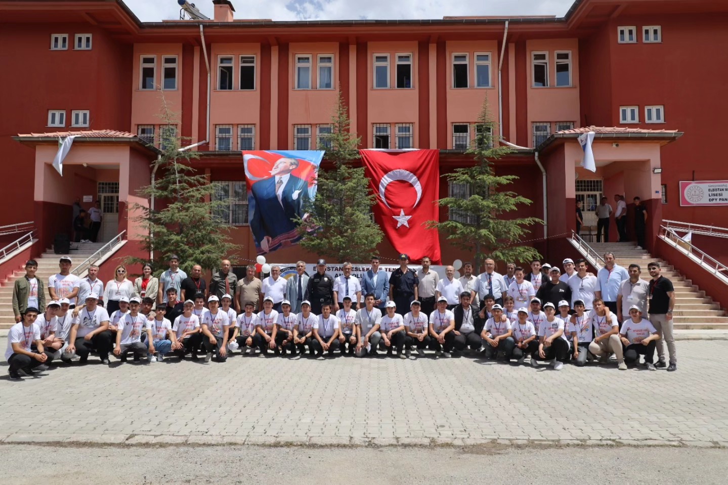 Elbistan’da Bilim Fuarı Gerçekleşti