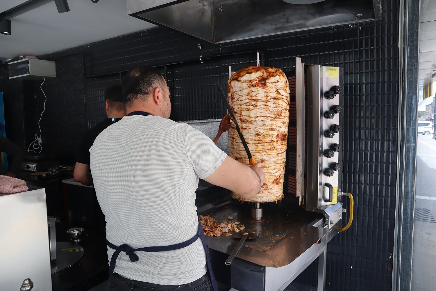 Gosga Döner Yeniden Afşin’de Hizmet Vermeye Başladı (9)