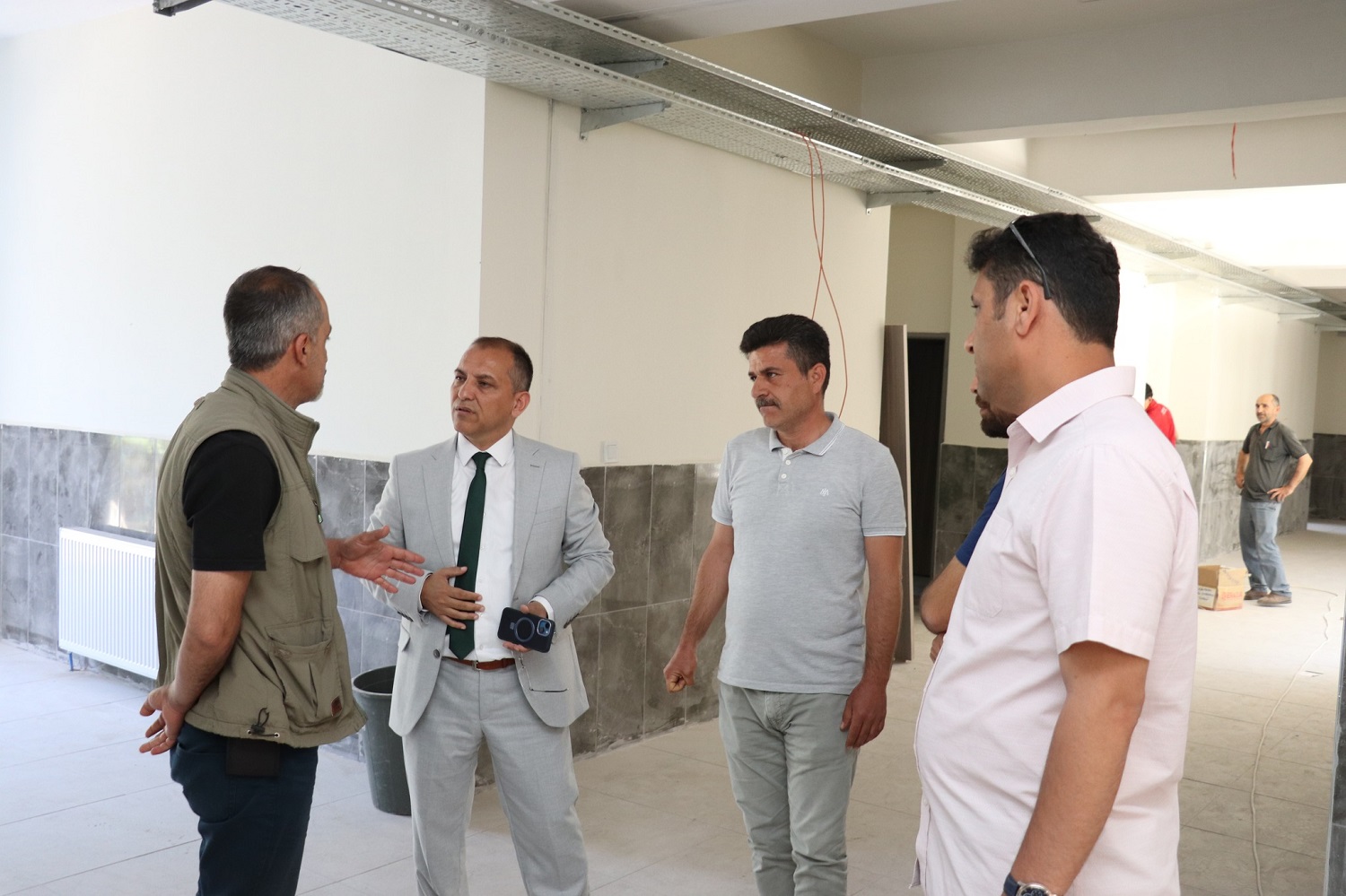 İl Millî Eğitim Müdürü Baydur’dan Zeki Karakız Ortaokulunu Ziyaret (3)