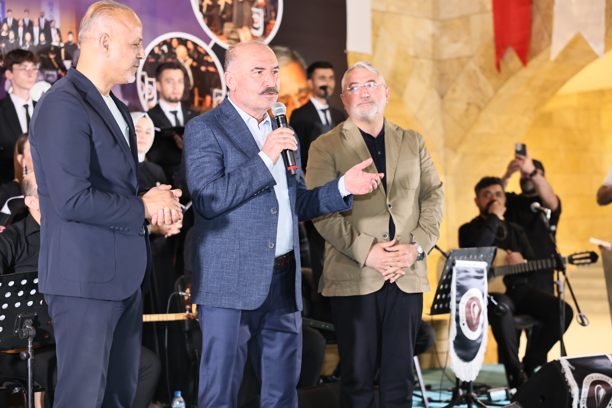 Mahzuni Şerif, Kardeş Şehir Çorum’da Vefa Konseriyle Anıldı7
