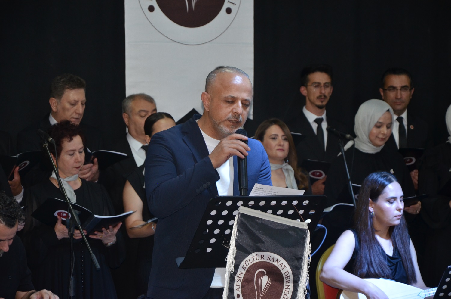 Mahzuni Şerif, Vefatının 23. Yılında Unutulmaz Bir Konserle Anıldı (7)