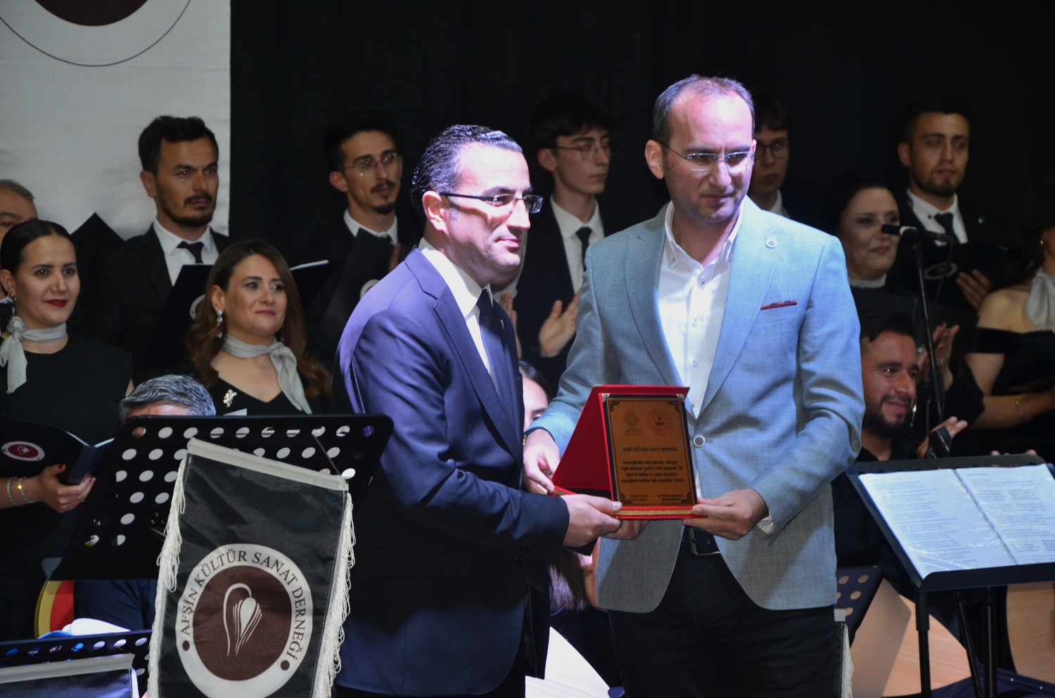 Mahzuni Şerif, Vefatının 23. Yılında Unutulmaz Bir Konserle Anıldı (9)