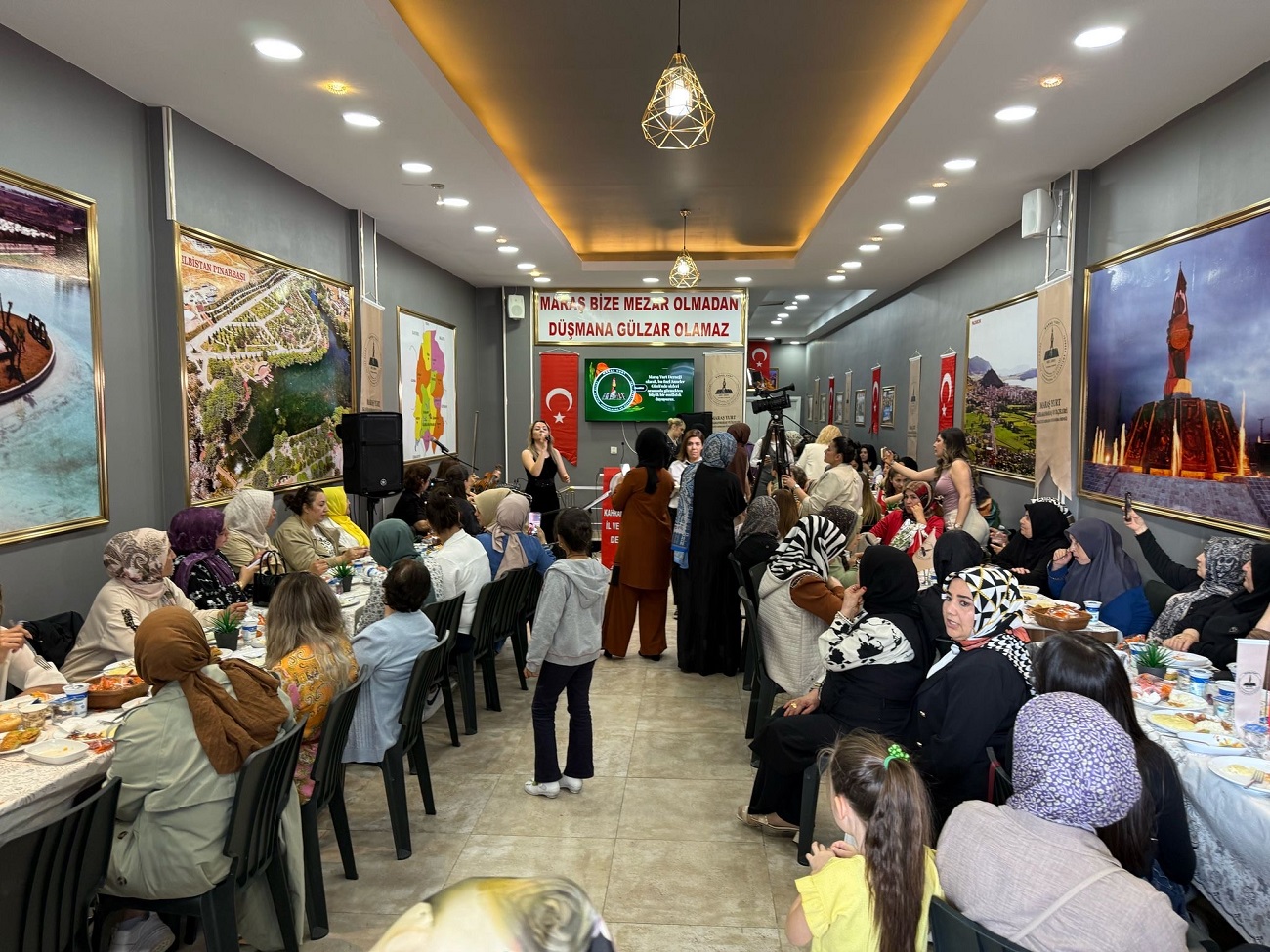 Maraşyurt Derneğinden Anneler Günü’nde Anlamlı Etkinlik (3)