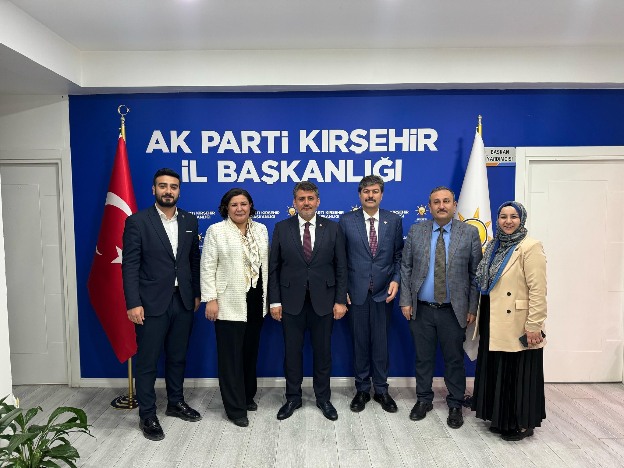 Milletvekili Debgici, Üç Kademe Teşkilat İstişare Toplantısına Katıldı4