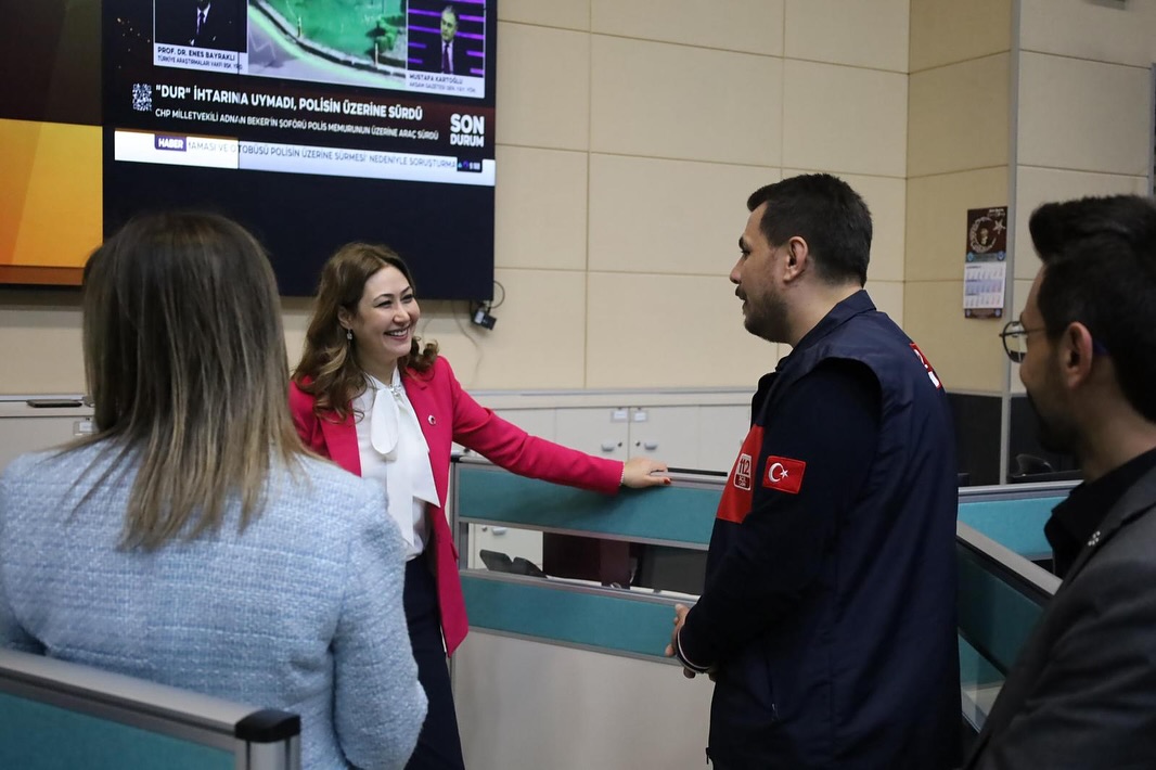 Milletvekili Dora, 112 Acil Çağrı Merkezi'ni Gece Yarısı Ziyaret Etti2