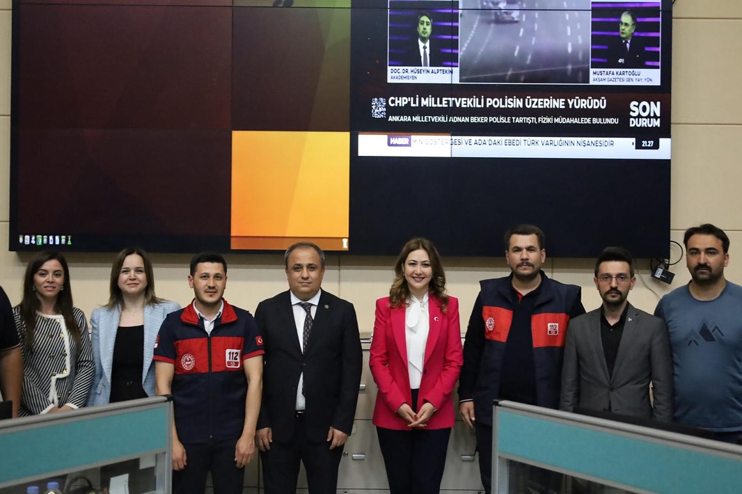 Milletvekili Dora, 112 Acil Çağrı Merkezi'ni Gece Yarısı Ziyaret Etti5