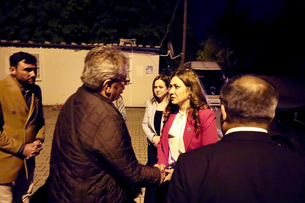 Milletvekili Dora'dan Türkoğlu'nda Taziye Ziyaretleri1