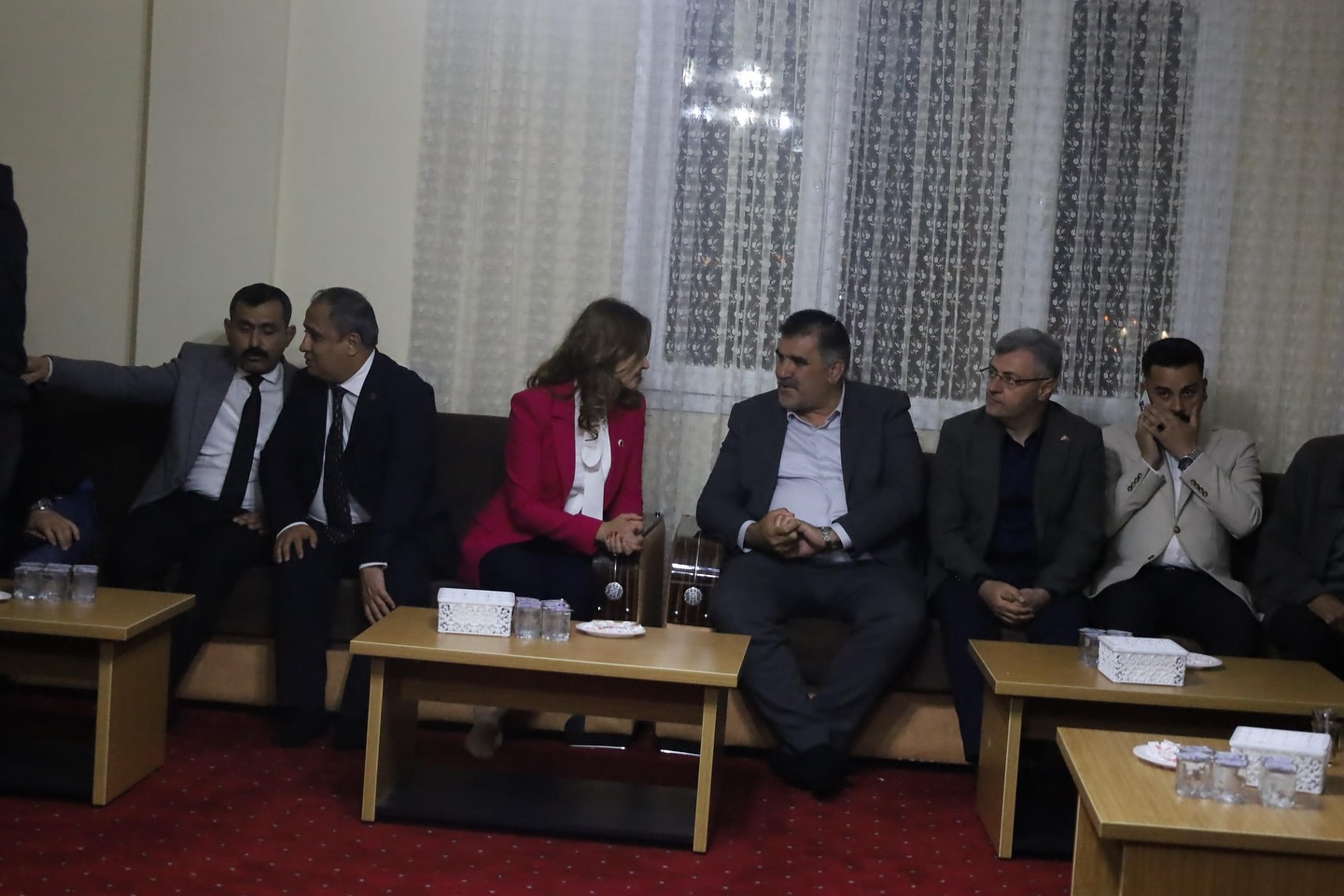 Milletvekili Dora'dan Türkoğlu'nda Taziye Ziyaretleri3
