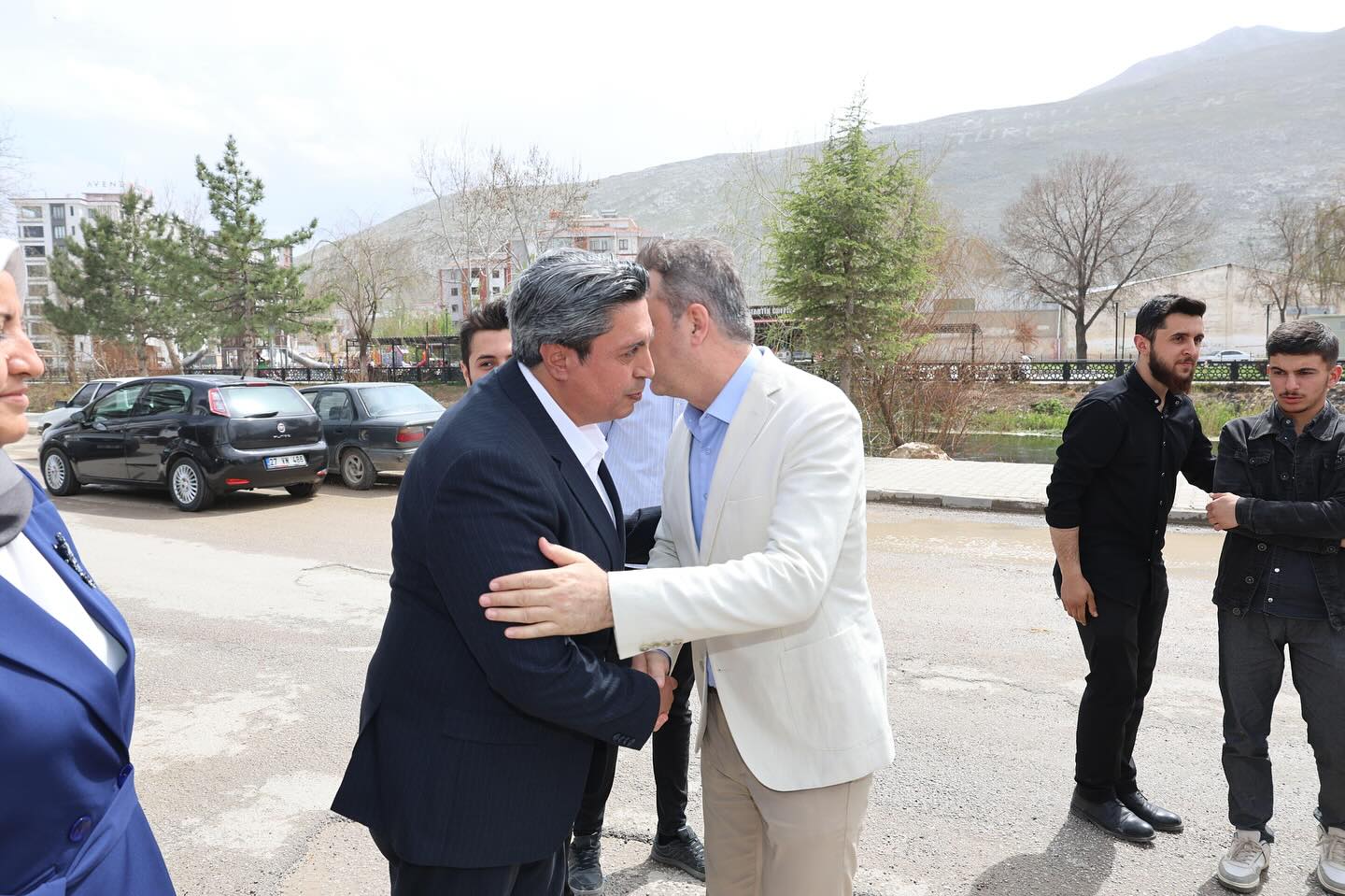 Milletvekili Kurt, Elbistan'da Doğa Sporları Derneği Ve Yeni İşletme Ziyaretlerinde Bulundu7