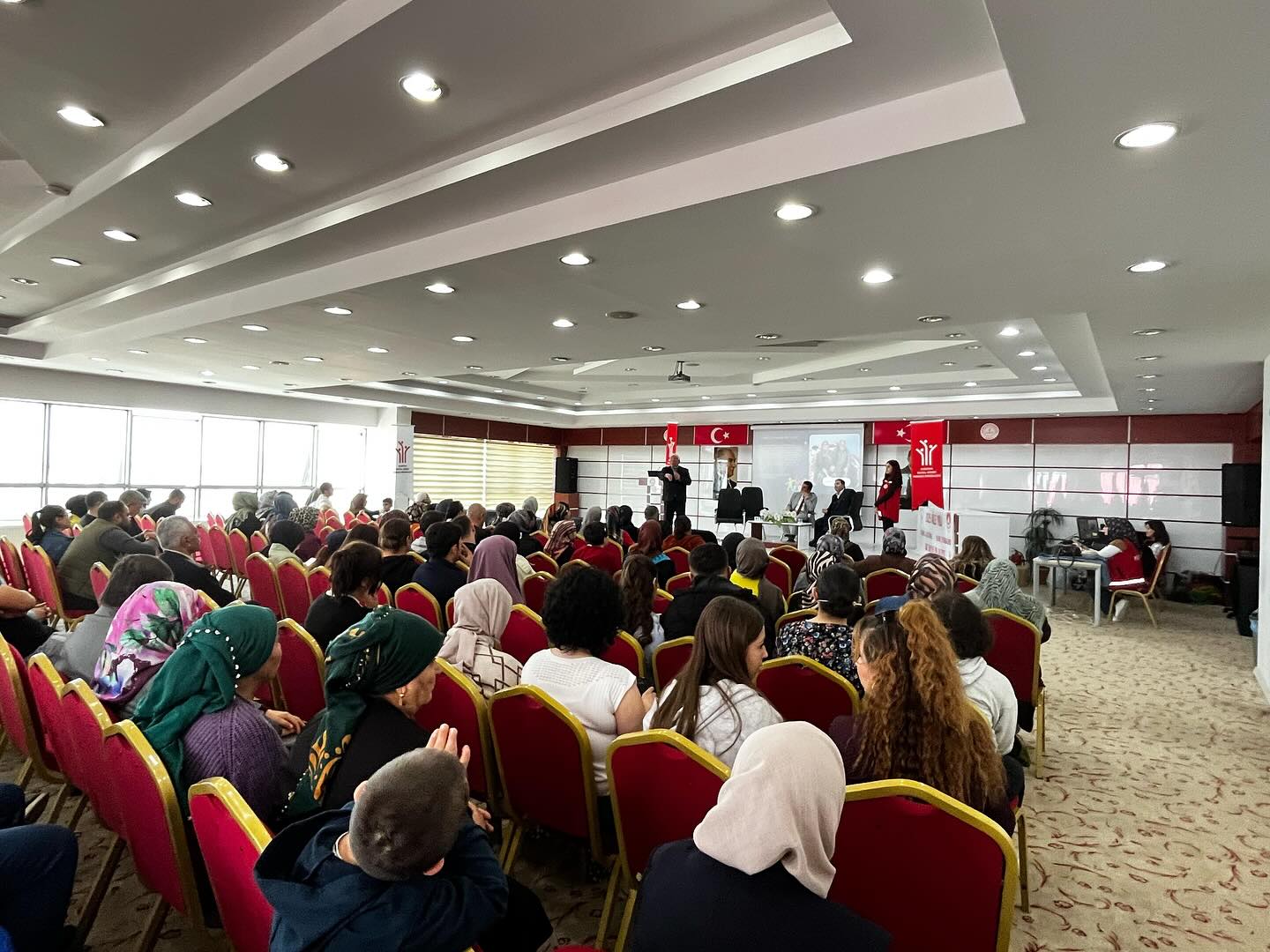 “Nesilden Nesile” Söyleşi Programı Yapıldı