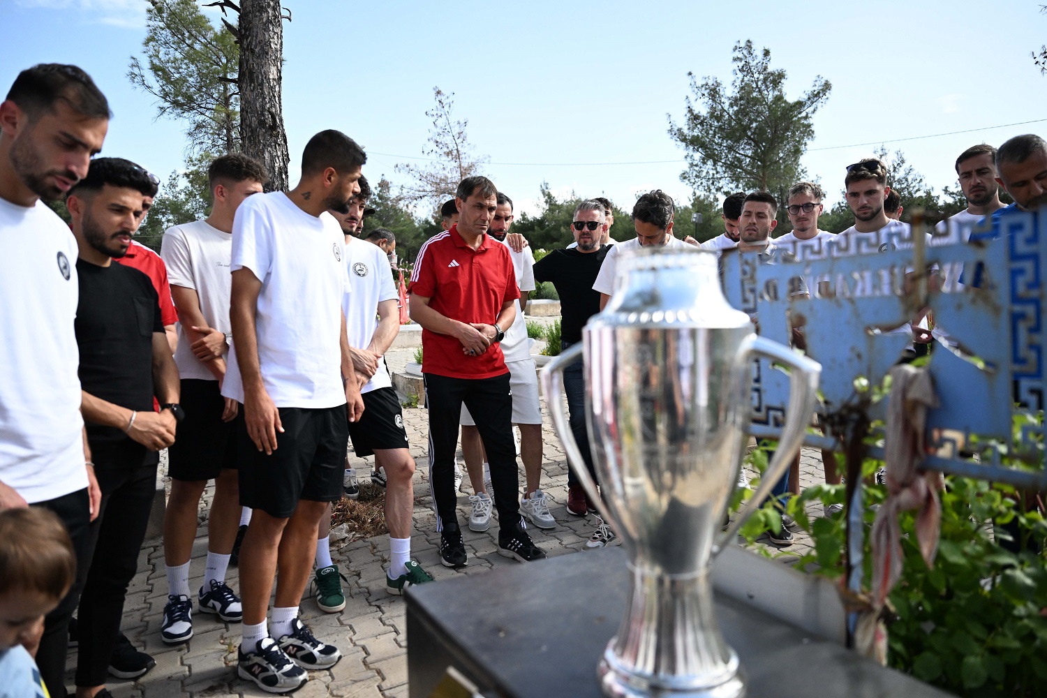 Nesine 2. Lig'e Yükselen İstiklalspor, Bu Başarıyı Depremde Kaybettikleri Futbolcu Arkadaşlarına Adadı (9)