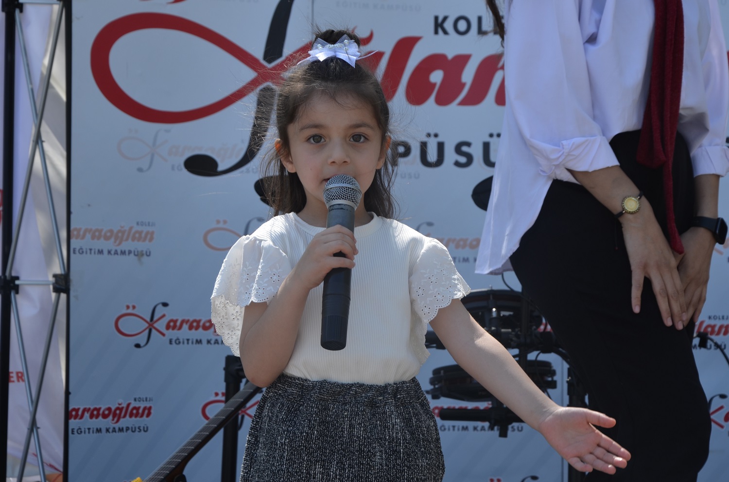 Ömer Karaoğlan Eğitim Kurumları’ndan Coşkulu 19 Mayıs Gençlik Festivali (7)