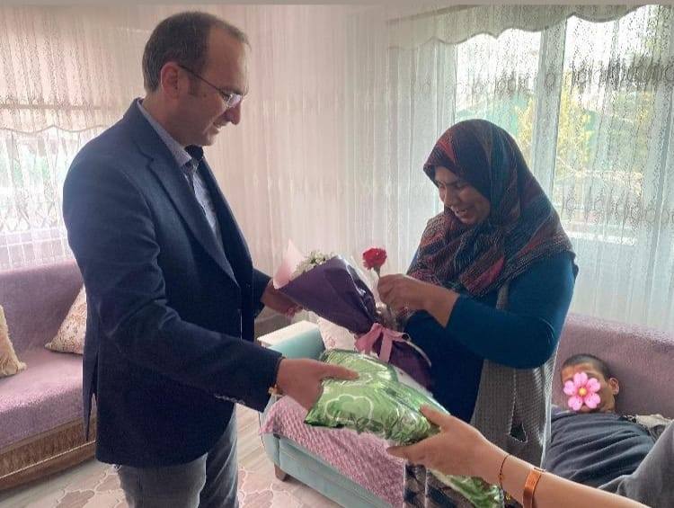 Sarıdoğan’dan Anneler Günü Ziyareti6